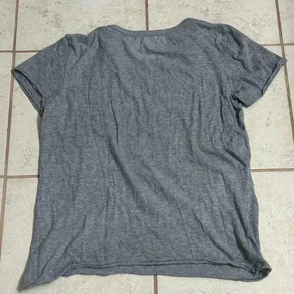 Large PORTLAND TRAILBLAZERS New Era Tee Top - Picture 3 of 6